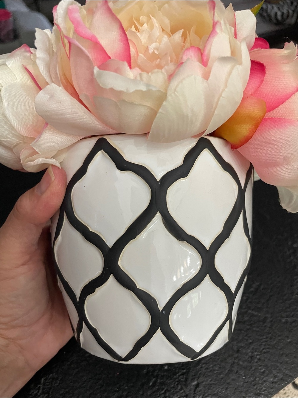 Beautiful Peony Accent Decor. Add a pop of color to any room. 8 x 4 - Picture 6 of 7